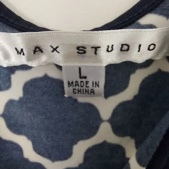 MAX studio tank top - Picture 5 of 6